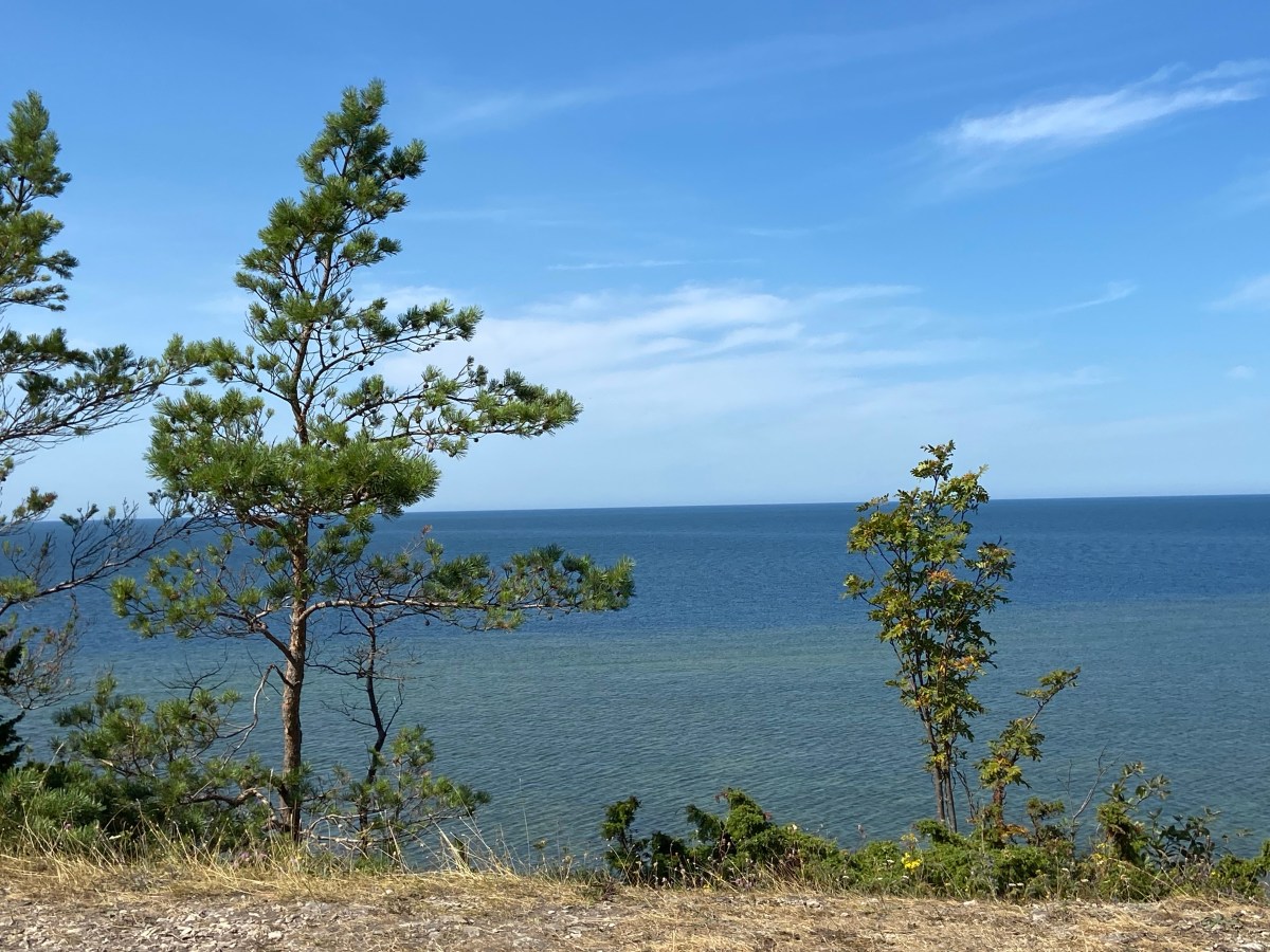 Quer über die&nbsp;Insel