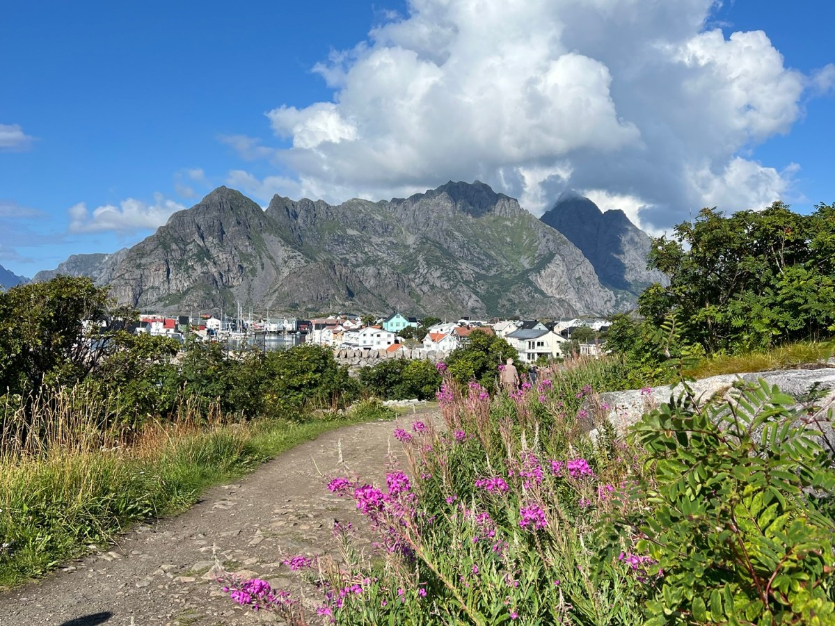 Komm, geh mit uns den Leuchtturm&nbsp;rauf