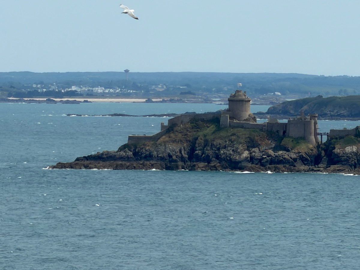 Cap Fehel, Fort la latte und Le Mont-Saint-Michel